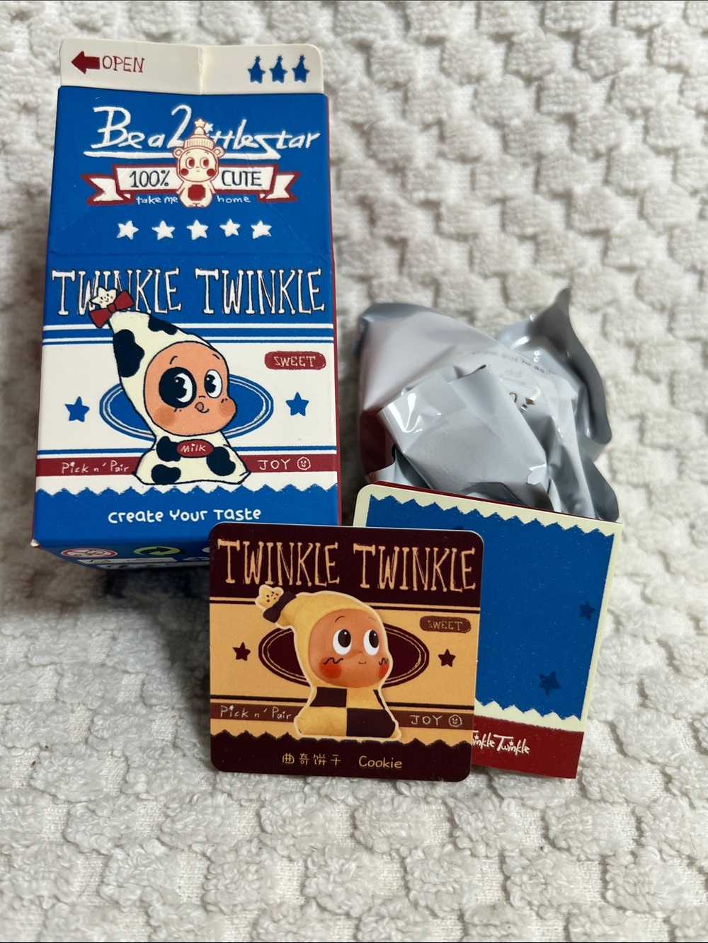 Pop Mart Twinkle Twinkle Creat your Taste - COOKIE